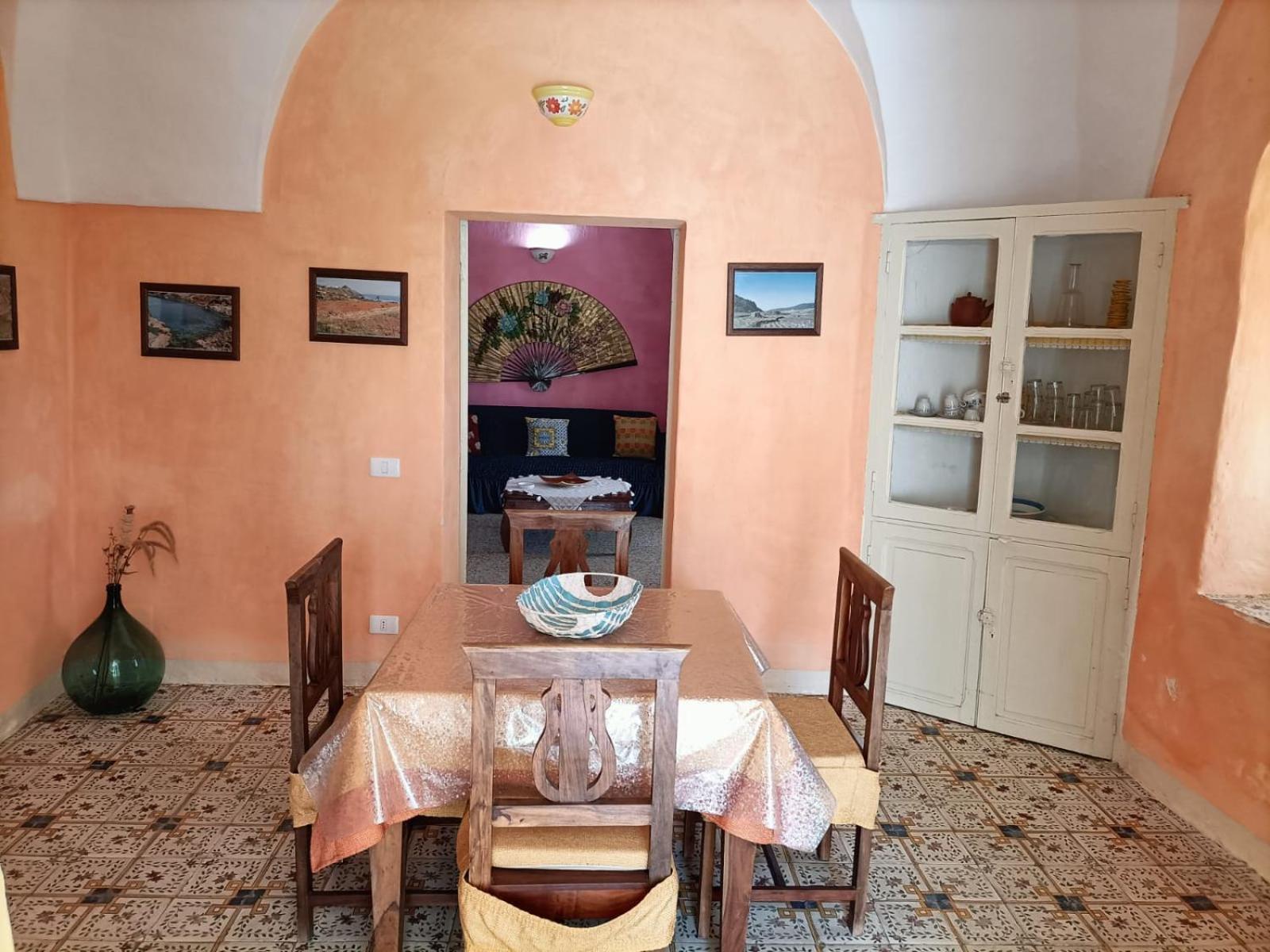 Holiday home Dammuso Il Fenicottero Rosa Bugeber